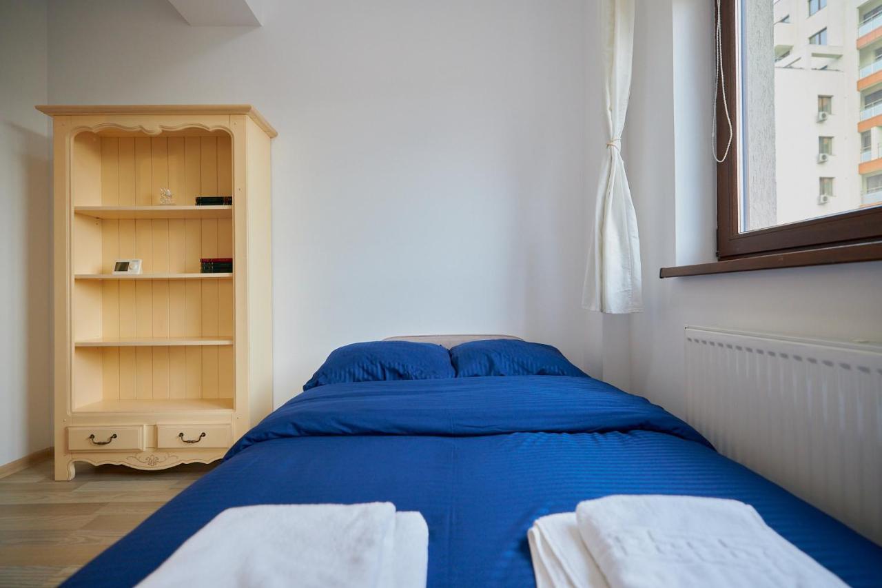 Cozy 3 Bedroom Apartments In Centre Of Iasi Palas Mall Bagian luar foto